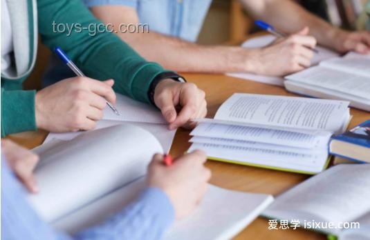 这十年，高考变革引领教育新时代